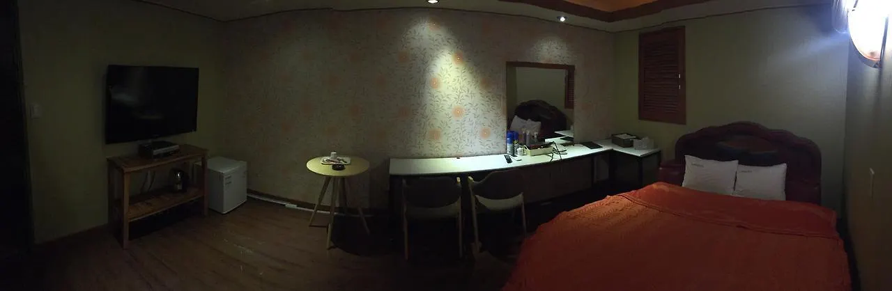 ****  Nakwon Arcade Sky Motel Seoul South Korea